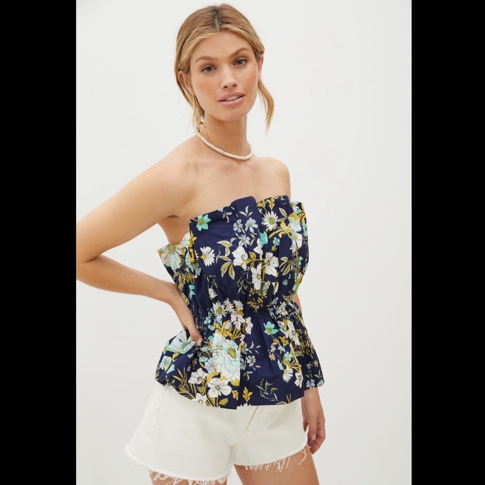 BEAUTIFUL ANTHROPOLOGIE FLORAL TOP